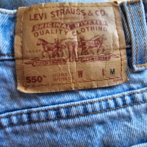 Vintage levis womens Sz 18 wash blue relax fit tapered leg 90s - Picture 7 of 10